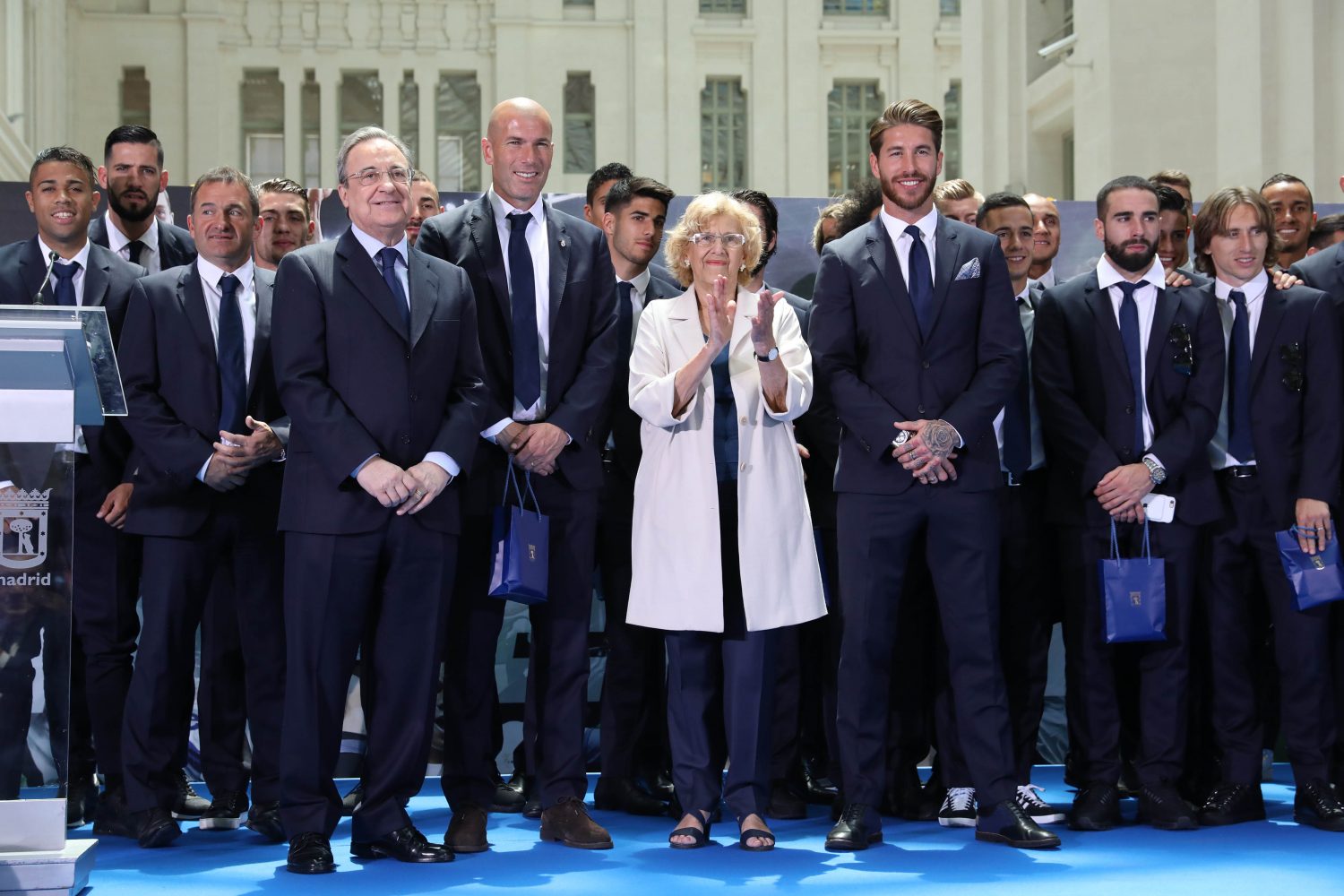 Zidane prend la tête du groupe : le premier bilan des Bleus après quatre matches